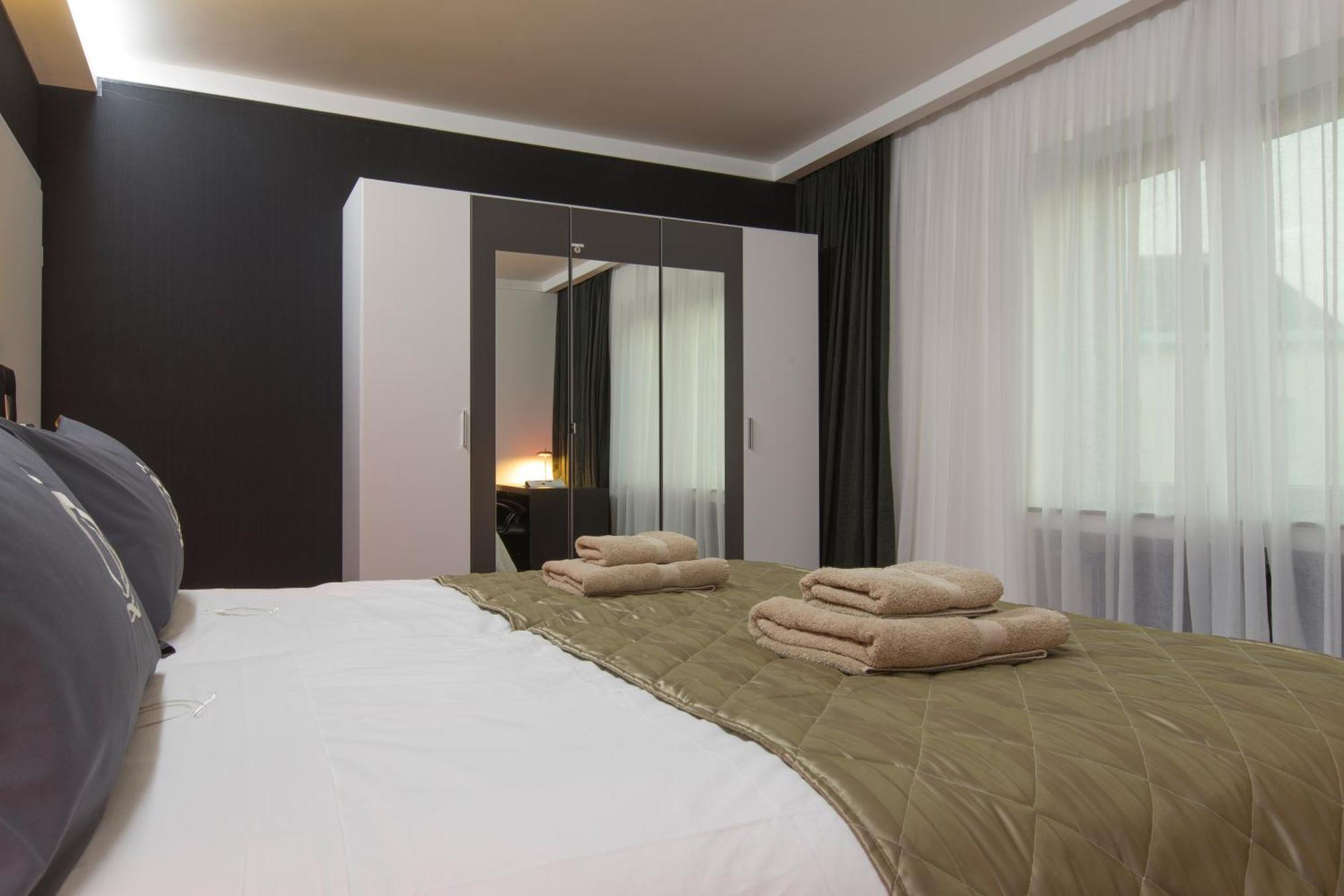 The Queen Luxury Apartments - Villa Medici لوكسمبورغ المظهر الخارجي الصورة
