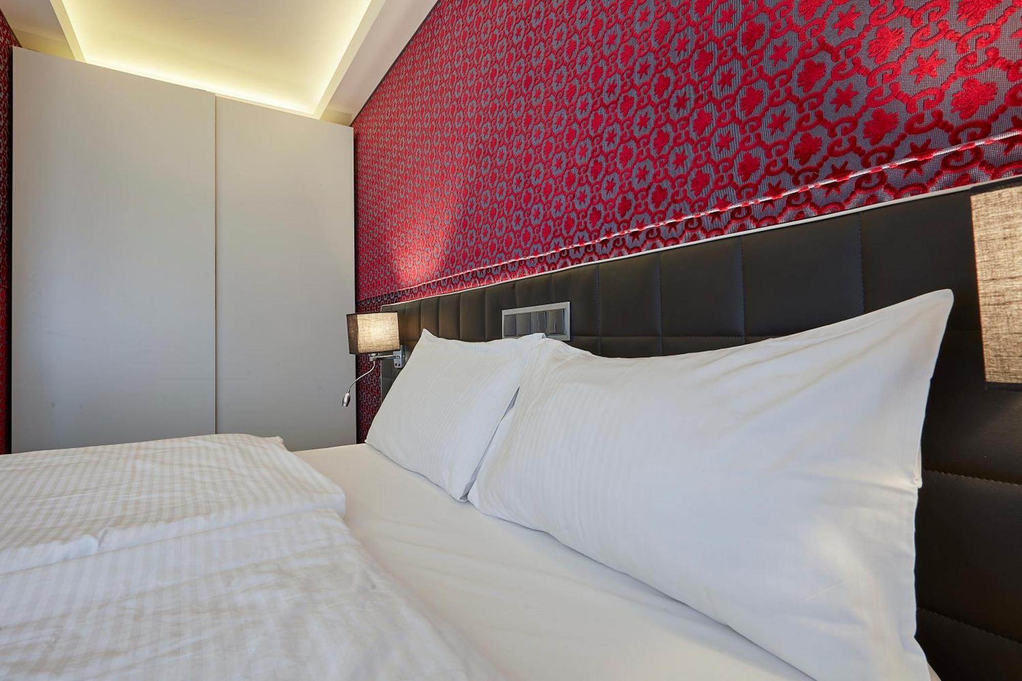 The Queen Luxury Apartments - Villa Medici لوكسمبورغ المظهر الخارجي الصورة